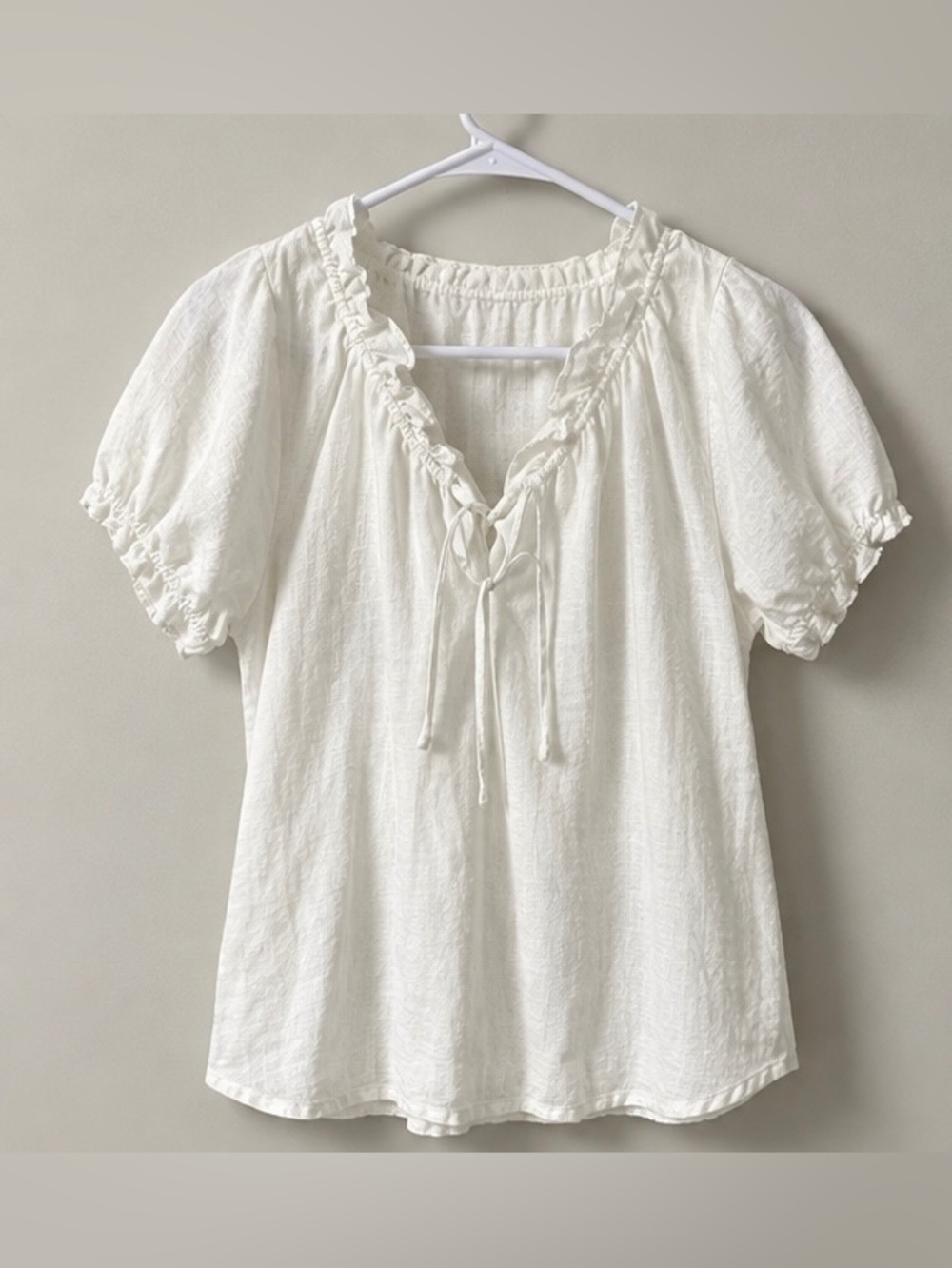 Roller Rabbit White Ruffle Tie-Front Blouse